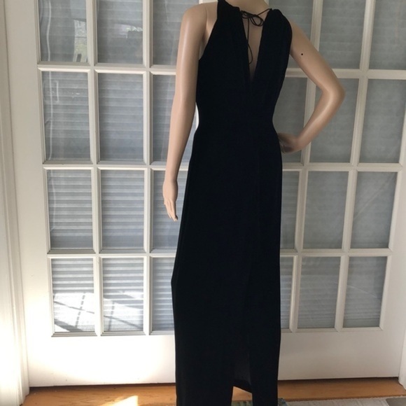 Anne Klein 2 sexy black velvet sleeveless formal Anne Klein 2 sexy black velvet sleeveless formal